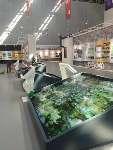 宿遷市建市20周年展覽館信息發(fā)布、觸摸設(shè)備均由米可提供